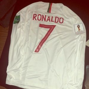 Cristiano Ronaldo jersey Portugal size XL
